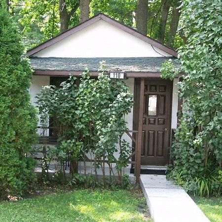 Chalet Beaconsfield Motel Exterior foto